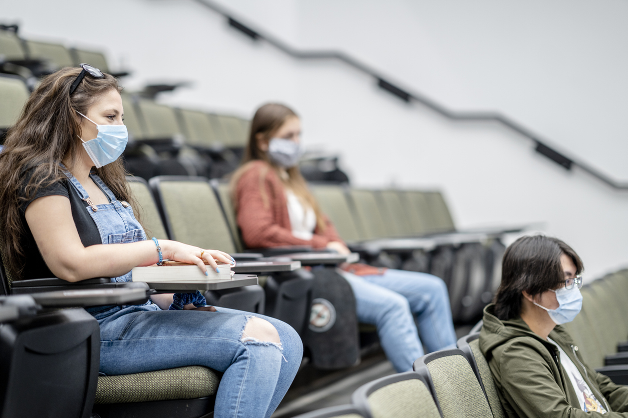 university-students-wearing-masks