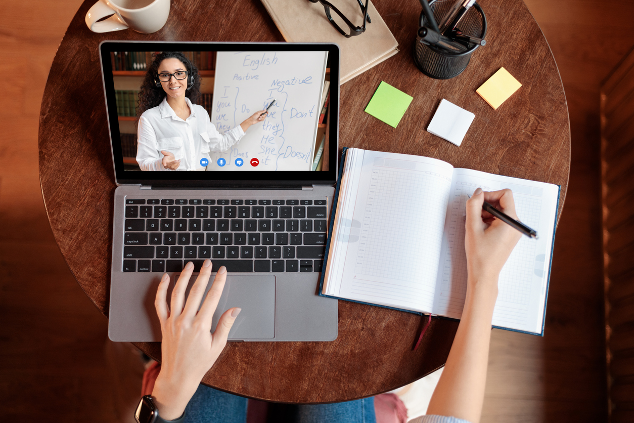 student-having-online-meeting